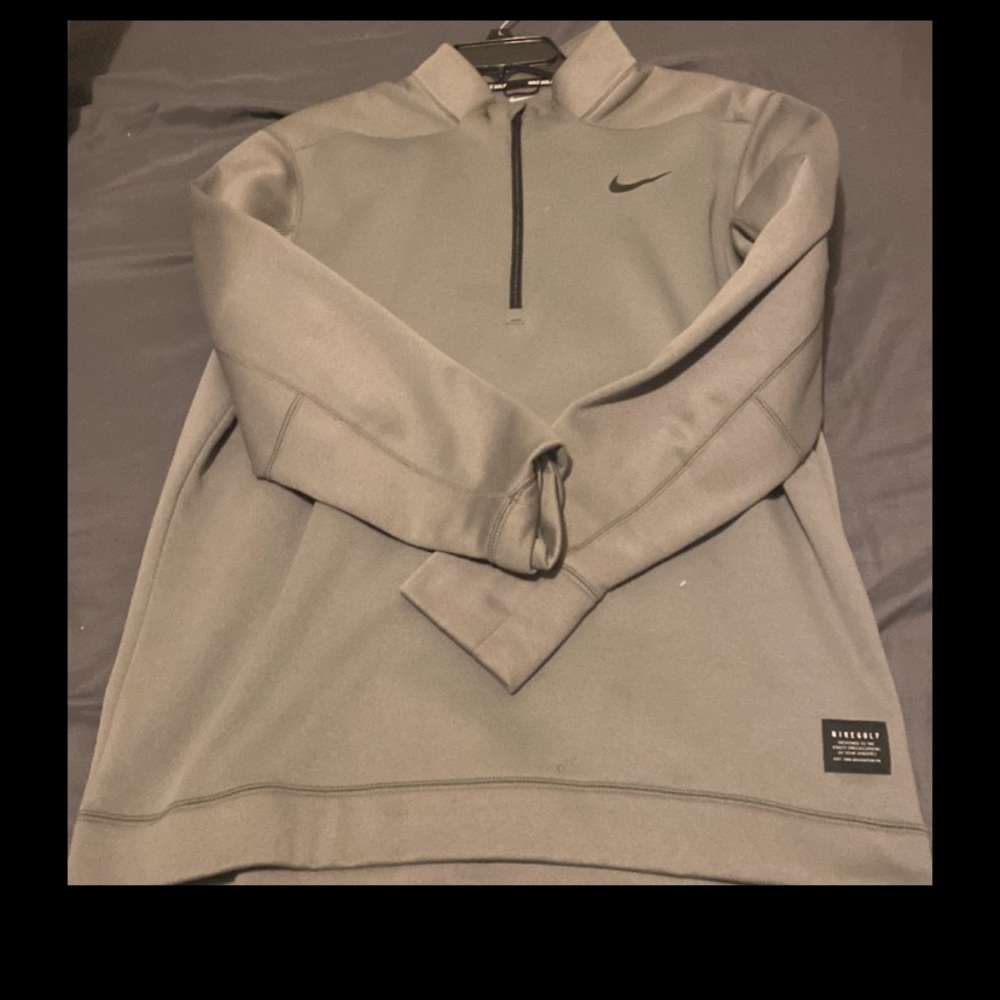 Nike half zip…. Olive green
